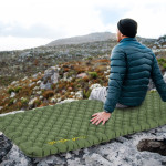 Матрац туристичний надувний двомісний  Naturehike CNK2450WS014, надлегкий, 200х132х8 см, зелений  із мішком для надування